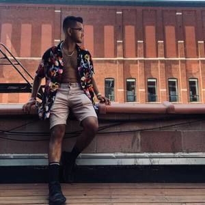 Meet your Posher, Evan